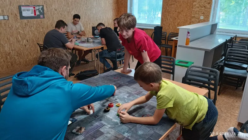 Klub stolních a deskových her Litomyšl – fotografie